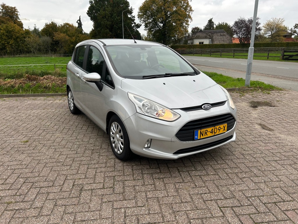 48255618-0.jpg
